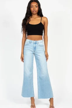 C'est Moi Crop Tank Top Discount