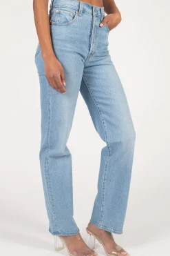 Levi's Ribcage Straight Jeans LightWash Discount